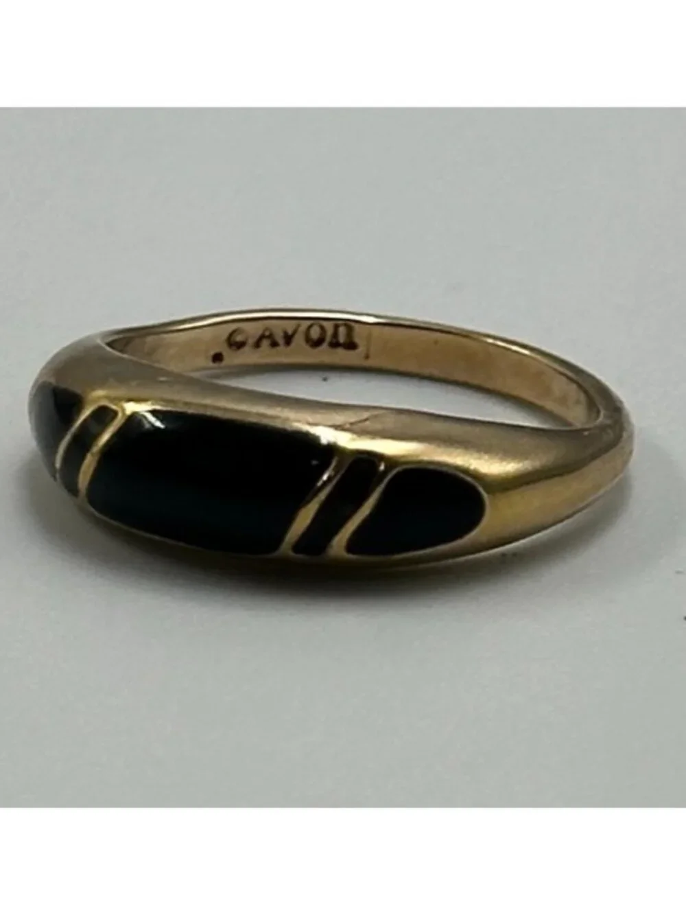 3/$30 Vintage Avon Midnight Drama Ring Size 6 Gold Tone Black Band Minimalist